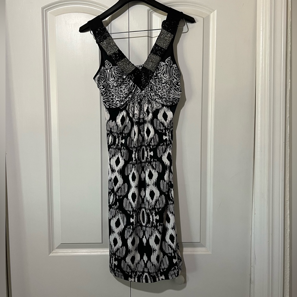 Black and white dress Style & Co petite medium
